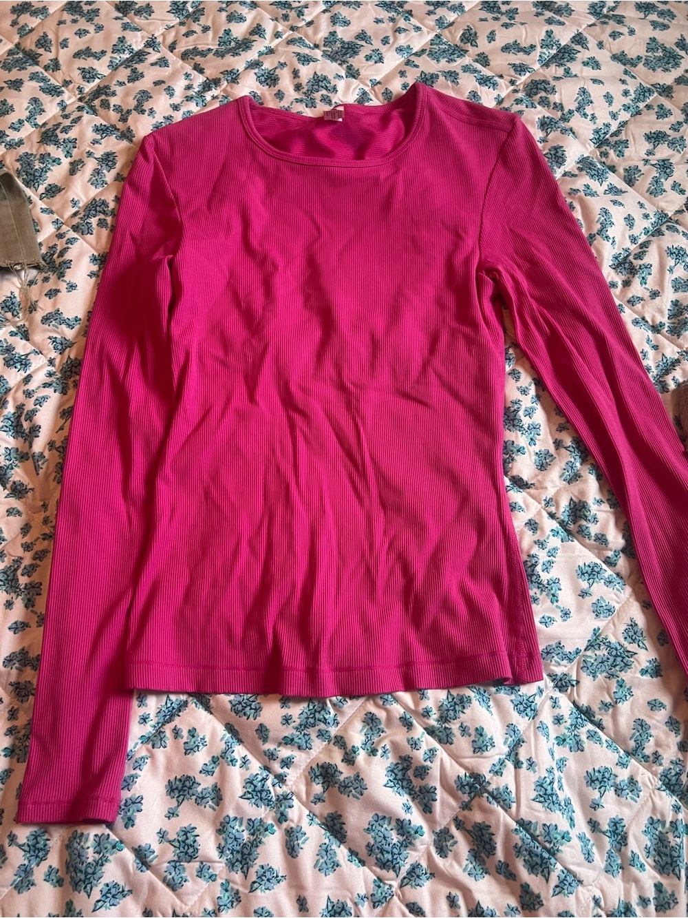 Yogalicious Long-Sleeve Ribbed Top - Fuchsia